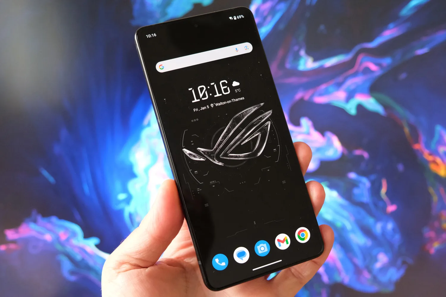 Asus ROG Phone 8 Pro smartphone