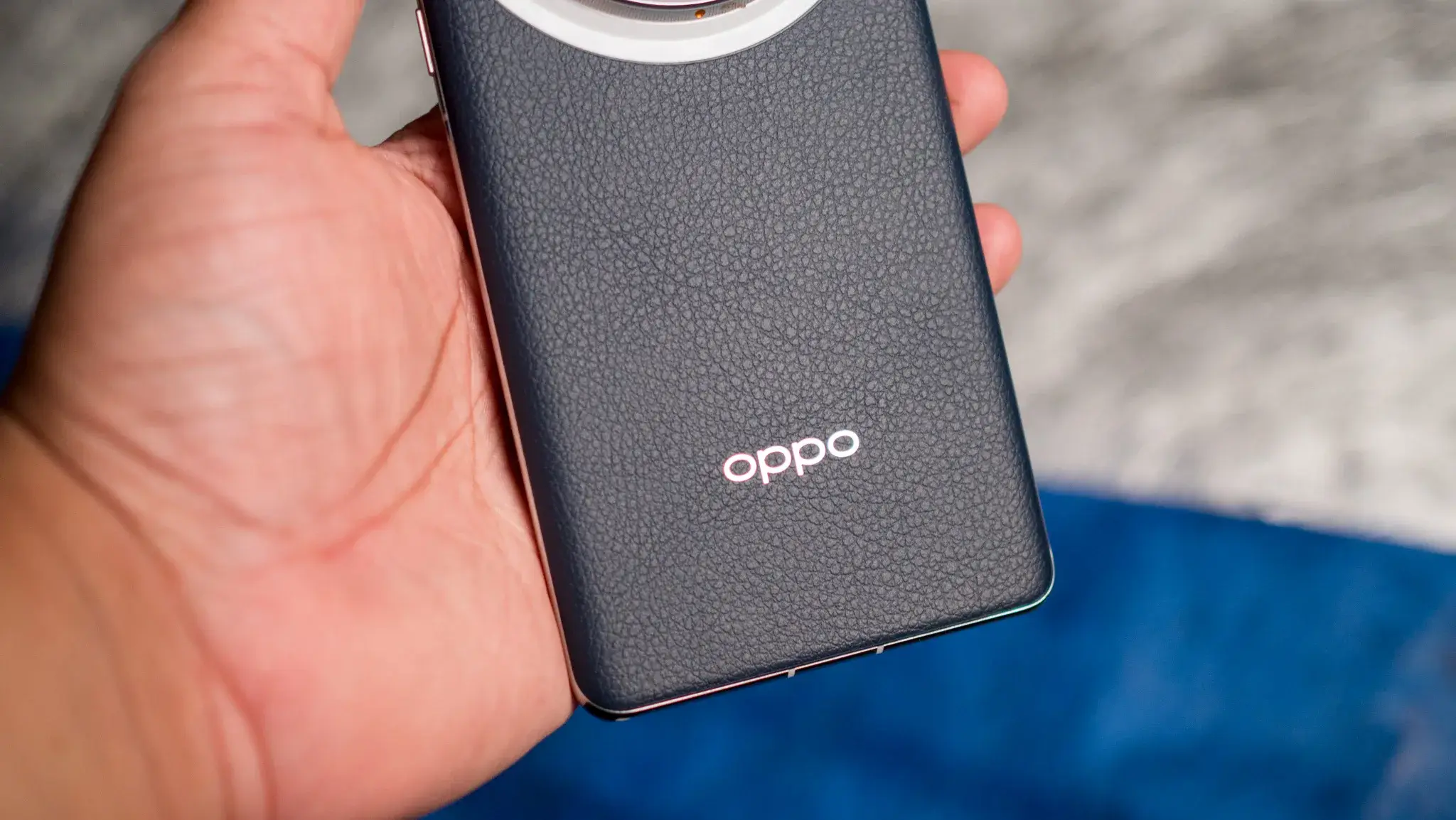 OPPO Find X7 Ultra smartphone image 2