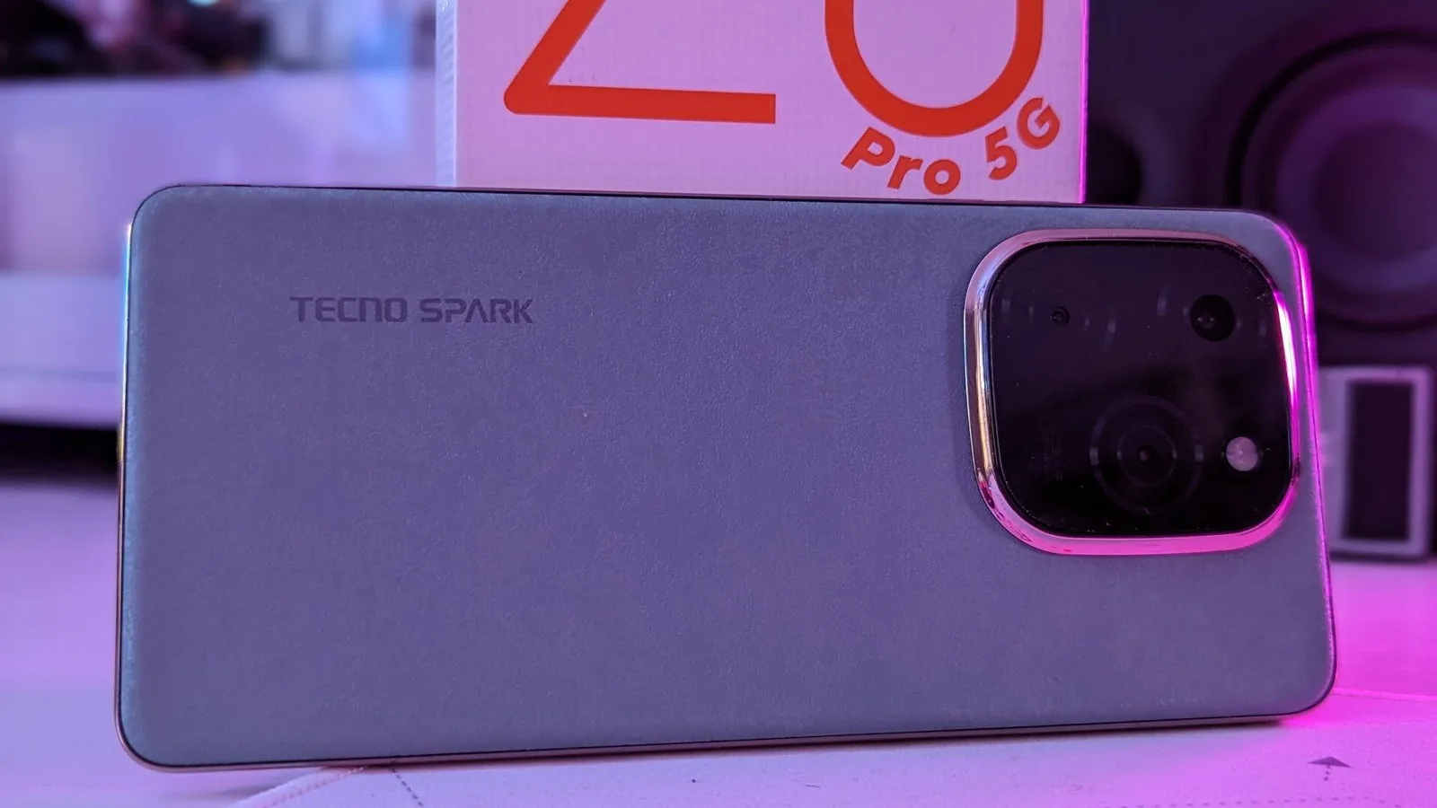 Tecno Spark 20 Pro smartphone image 2